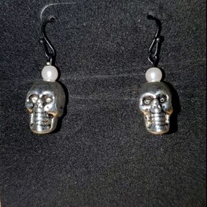 Halloween earrings NWOT
